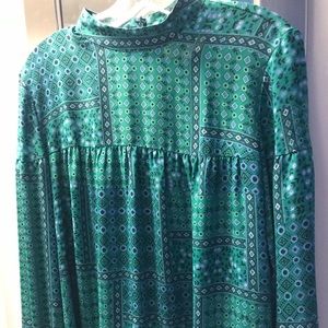 NWOT! LOFT mock neck top